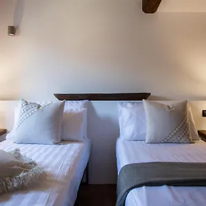 Bed & Breakfast Dimidium, Canossa