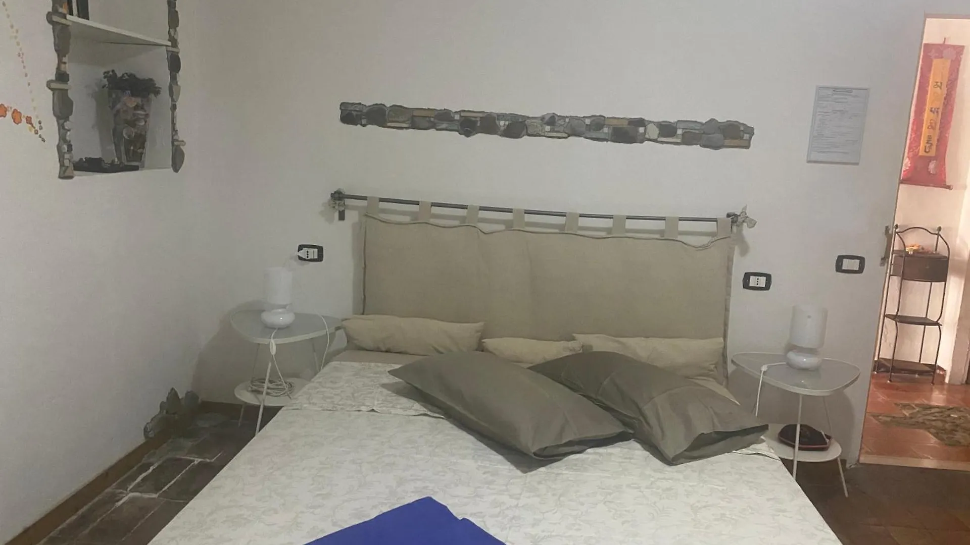 Nicoletta Spirito del Tibet Bed and Breakfast San Leo Italia