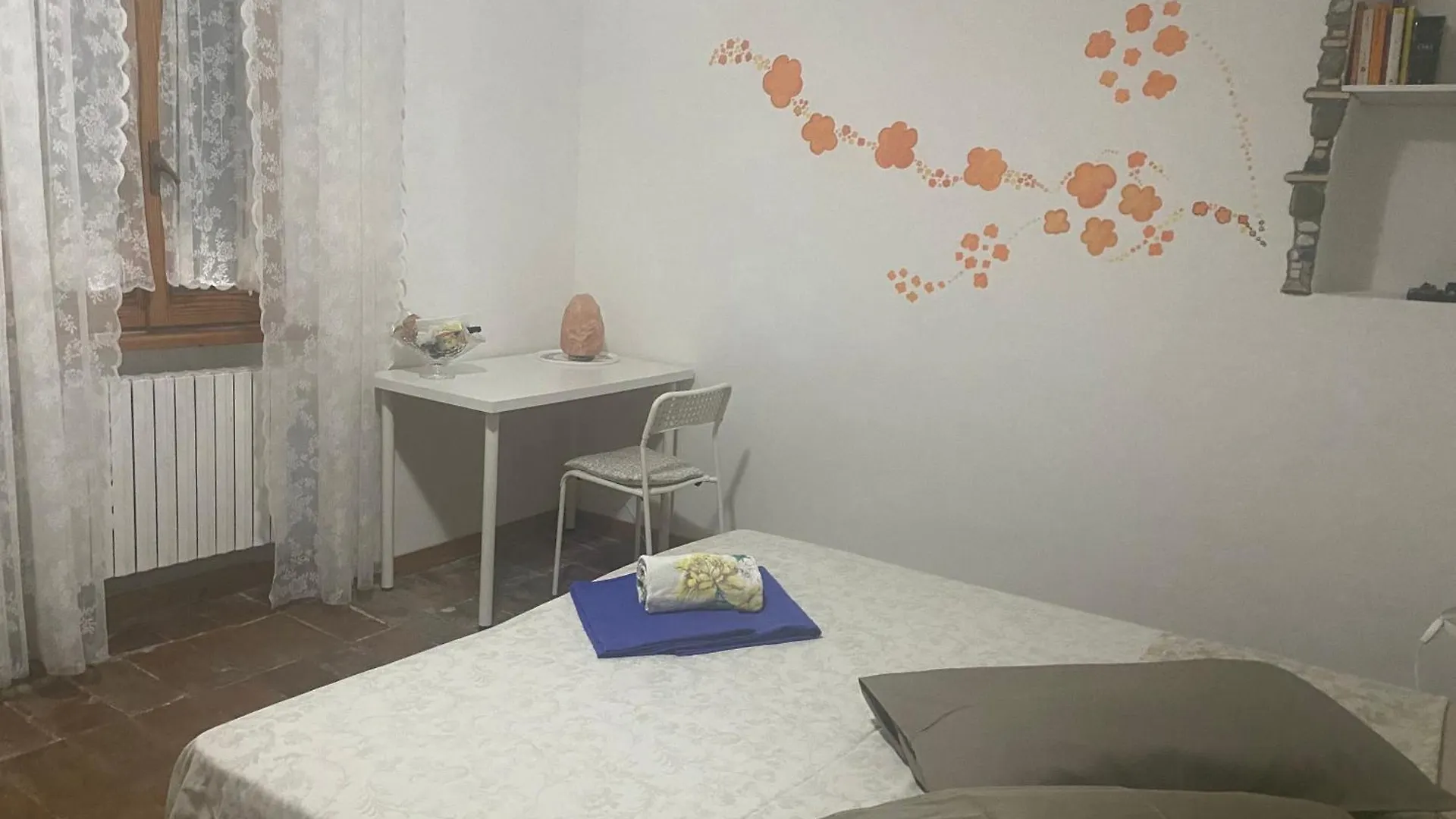 Nicoletta Spirito del Tibet Bed and Breakfast San Leo 0*,